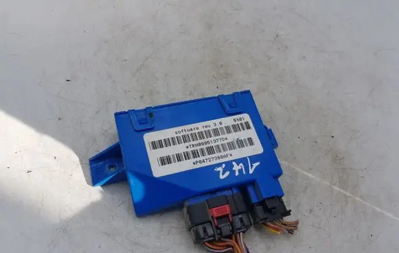 Chrysler Pacifica Tailgate/trunk control unit/module P04727380AF TRH0995137D
