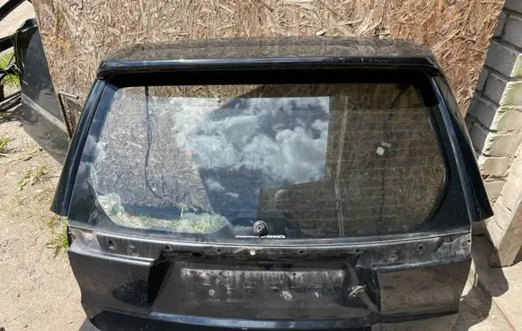 Subaru Forester SH Tailgate/trunk/boot lid