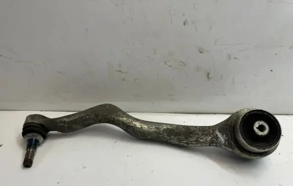 BMW X5 E70 Front lower control arm/wishbone 11817315