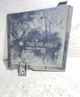 Volkswagen Transporter - Caravelle T5 Battery tray heat shield 7H0915438A
