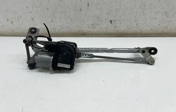 Jaguar I-Pace Front wiper linkage and motor M9D317500BB