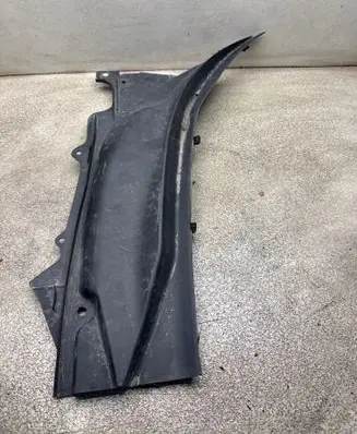 Nissan 350Z Wiper trim 66862 LA295311100