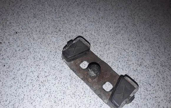 BMW 3 E36 Loading door lock loop/hook striker 51248171160 8171160