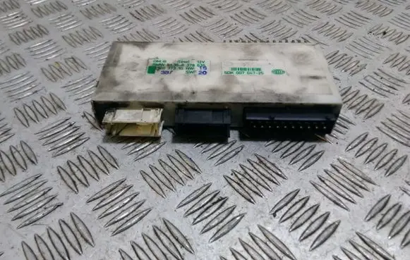 BMW 5 E60 E61 Comfort/convenience module 8378635