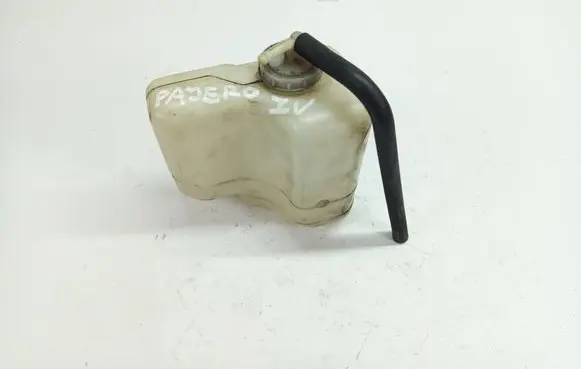Mitsubishi Pajero Coolant expansion tank/reservoir PAJEZBO