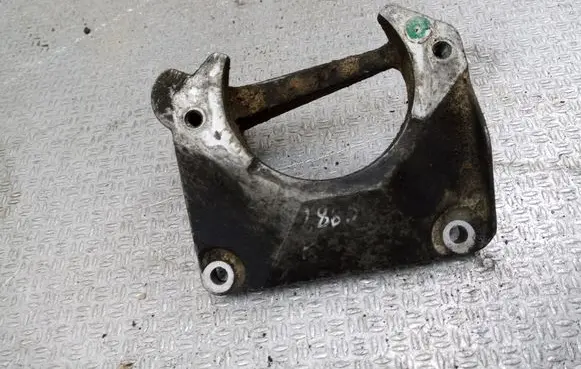 BMW 5 E60 E61 Engine mounting bracket 22116761117