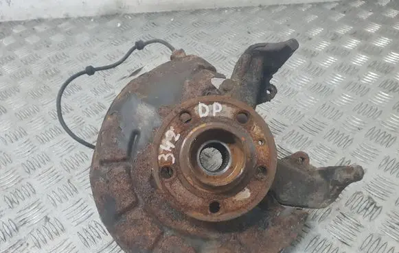 Skoda Fabia Mk1 (6Y) Front wheel hub