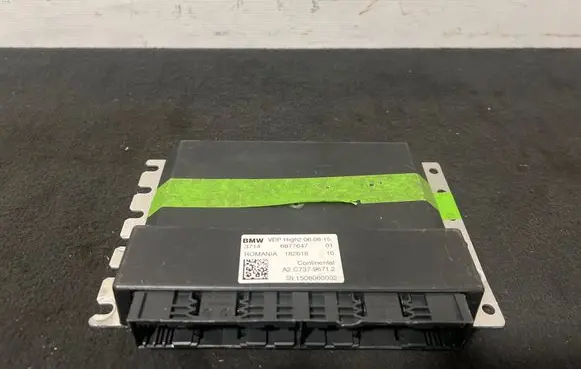 BMW 7 G11 G12 Suspension control unit/module 6877647
