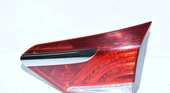 Hyundai i40 Tailgate rear/tail lights 92404-3Z001
