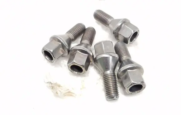 Nuts/bolts