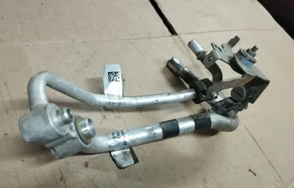 Jeep Renegade Air conditioning (A/C) pipe/hose 0519562710