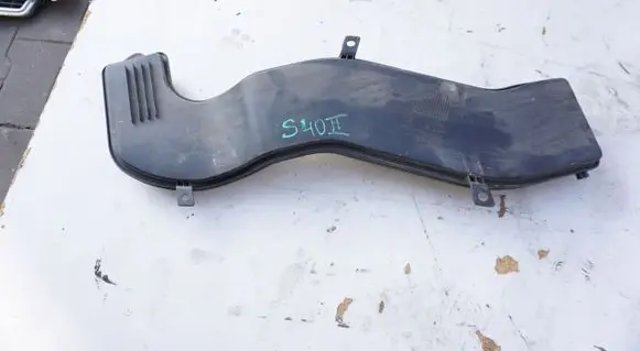 Volvo S40 Air intake duct part PRZEWDRURA