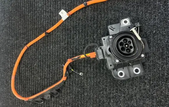 BMW 3 G20 G21 Electric car charge socket 9336600