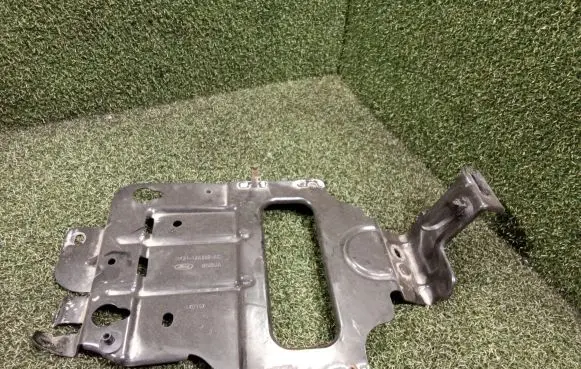 Ford Transit Custom Engine control unit holder BK2112A692AC BK2112A692