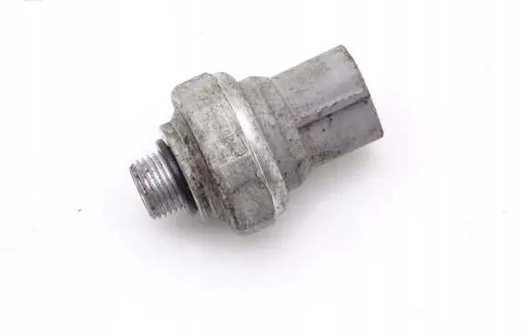 Mitsubishi Pajero Air conditioning (A/C) pressure sensor 