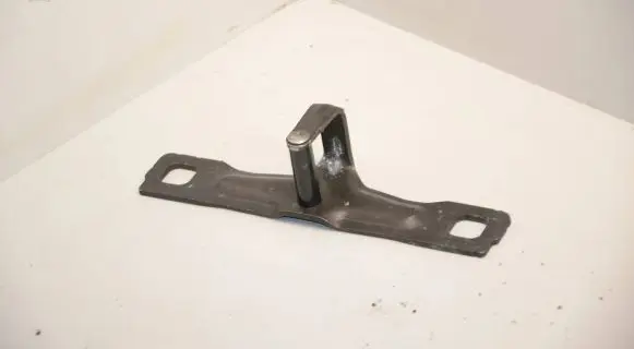 Skoda Kodiaq Loading door lock loop/hook striker 8V0827507B 8V0827507H 12916