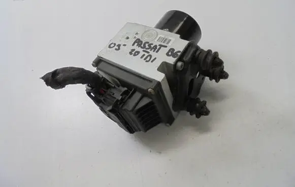 Volkswagen PASSAT B6 ABS Pump 3C0614109AF