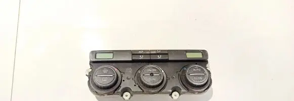 Volkswagen PASSAT B6 Climate control unit 74677530 746775-30