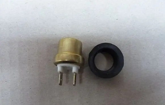 Audi 100 S4 C4 Coolant temperature sensor 6ZT010967-271