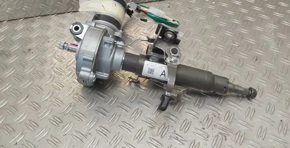 Toyota Yaris Electric power steering pump 452500D182