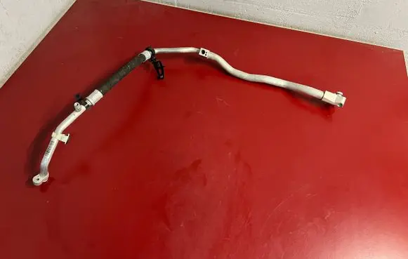 Air conditioning (A/C) pipe/hose