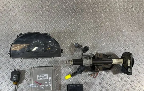 Mercedes-Benz ML W163 Engine ECU kit and lock set A0245453232