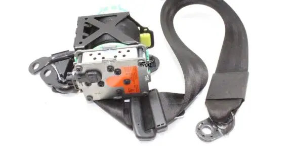 Audi TT TTS Mk2 Front seatbelt 8J8857705
