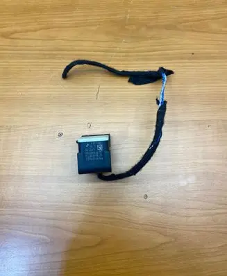 BMW X5 E70 Airbag deployment crash/impact sensor 6911003 0285003900 504581