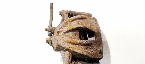 Toyota Avensis T250 Front brake caliper 