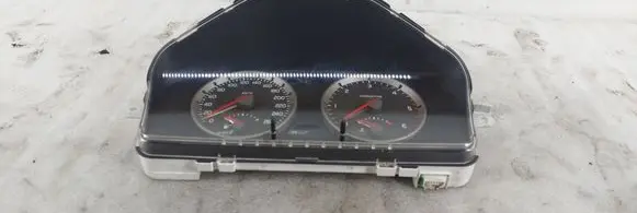 Speedometer (instrument cluster)
