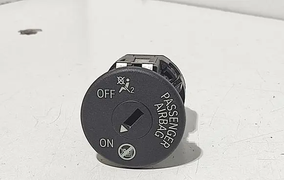 BMW 3 F30 F35 F31 Passenger airbag on/off switch 9326501 6131932650101