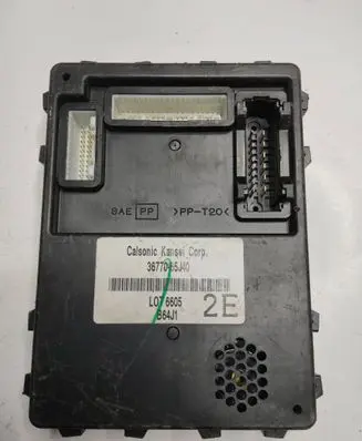 Suzuki Grand Vitara II Comfort/convenience module 3677065J40 B64J1 LOT6605