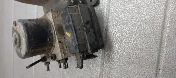 Volkswagen Polo ABS Pump