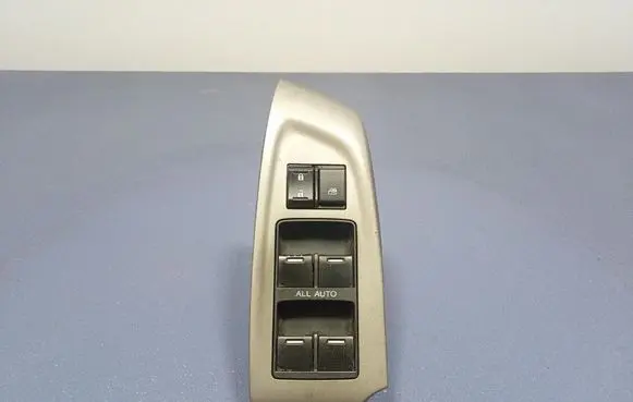 Honda Accord Electric window control switch 35750TL0G11