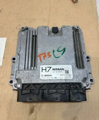 Nissan Qashqai Engine control unit/module ECU 23710BB58E 0281019035
