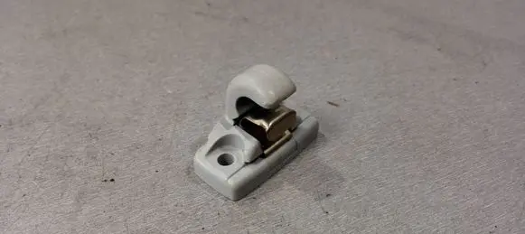 Volkswagen Sharan Sun visor clip/hook/bracket 3B0857561B