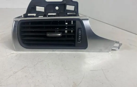 Audi A6 S6 C7 4G Dashboard side air vent grill/cover trim 4G1820901 9025700