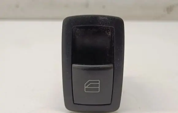 Mercedes-Benz R W251 Electric window control switch A2518200510