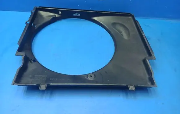 BMW 7 E65 E66 Radiator cooling fan shroud 2249458 10519311 1711224945806