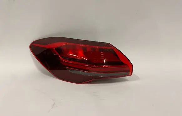 Audi A5 Rear/tail lights 8B3945207B