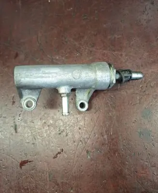 Opel Vectra C Fuel pressure regulator 55193043