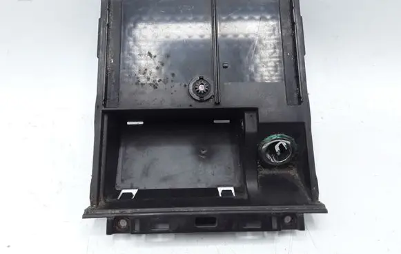 Skoda Superb B6 (3T) Car ashtray 3T0857962B 3T0863077B
