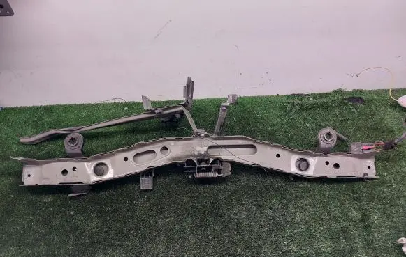Toyota Yaris Bottom radiator support slam panel 27796