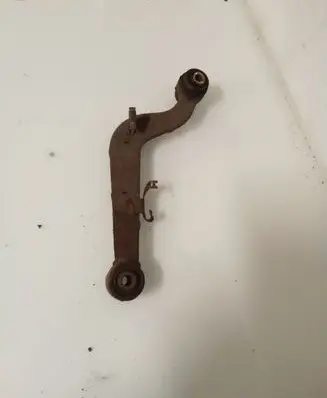 Toyota RAV 4 (XA30) Rear control arm