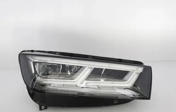 Audi Q5 SQ5 Headlight/headlamp
