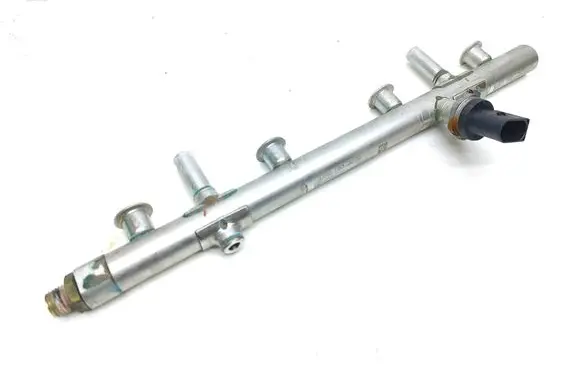 Audi A5 Fuel main line pipe 06K133317G 1717110131