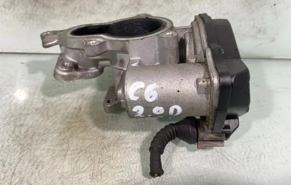 Audi A6 S6 C6 4F EGR valve 424440751
