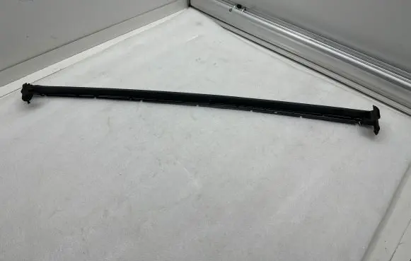 Tesla Model X Rubber seal rear door 107208090D