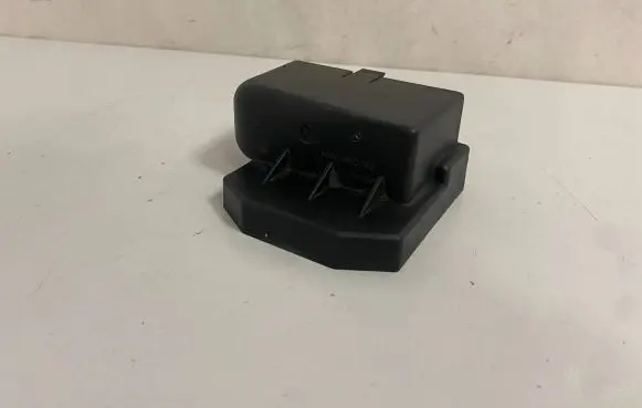 Mercedes-Benz Vito Viano W639 Other engine bay part A6385450283