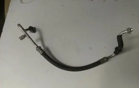 Mazda 3 I Air conditioning (A/C) pipe/hose